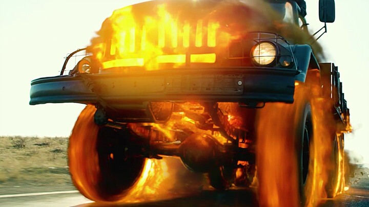 Tetap aja kereta kuda Ghost Rider yang lebih keren!