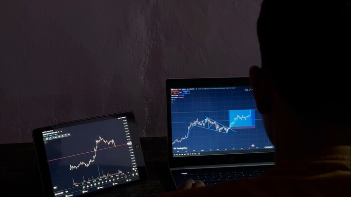 The market doesn't care about your emotions. 📉
