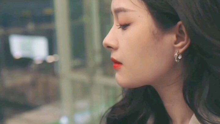 It’s always the king, not the prince, who loves the princess the most.