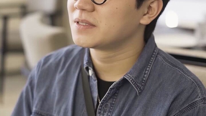 Having love also makes it easy to get hurt, because Cupid shoots arrows, not roses.