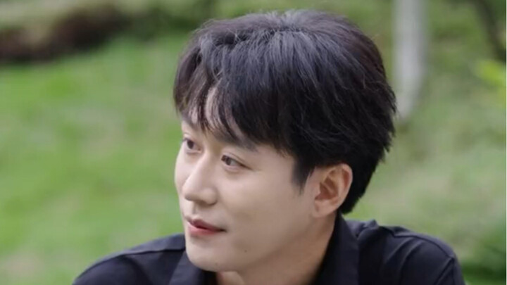 Gặp cô ấy rồi mới biết hóa đơn có thể ngắn đến thế, phù hợp còn quan trọng hơn hoàn hảo.