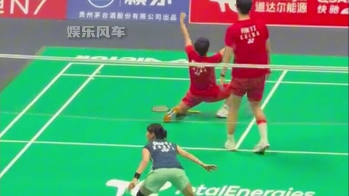 Huang Dongping membuktikan dengan kemampuannya! Jangan coba-coba mengusik perempuan Tiongkok kalau t