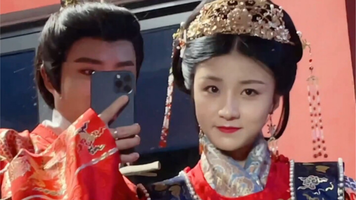 今天试婚服啦，年底结婚哦