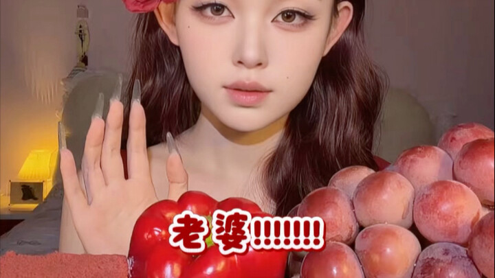 ≽^•༚• ྀི≼ Have some red stuff 🔴㊗️Wishing everyone a happy National Day and Mid-Autumn Festival!