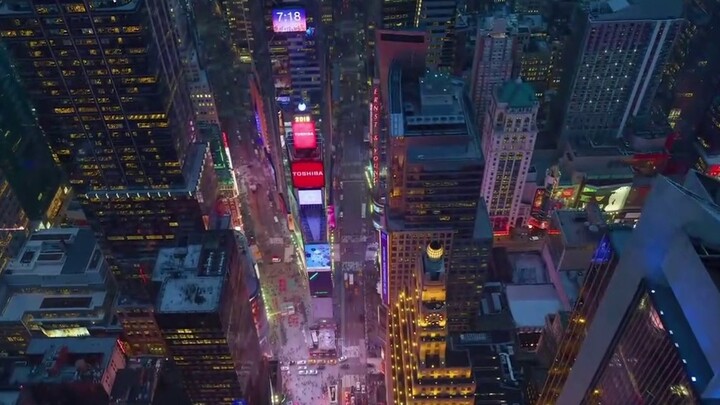 [โรคหัวเราะ : ศูนย์สื่อบูรณาการ] ตอนแรกจะเกิดอะไรขึ้นถ้าผู้สื่อข่าวสื่อบูรณาการเผชิญหน้ากับซอมบี้?