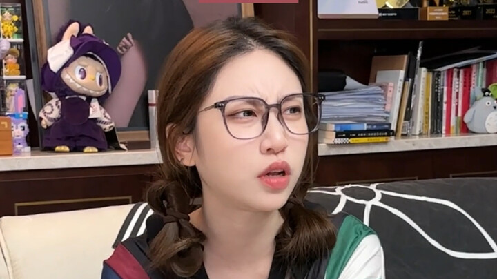 .当你的朋友用的梗很过时