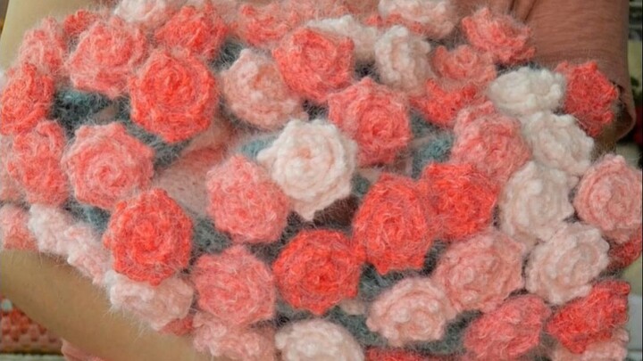 สีของหลิวหยุนหงช่างอ่อนโยนเหลือเกิน