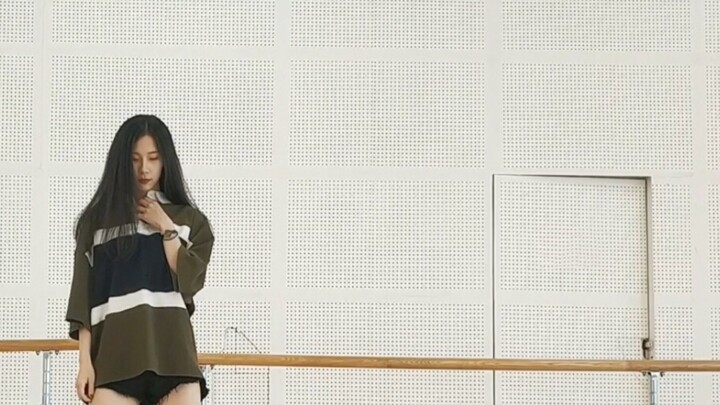 [Beauty Bear] Come in and watch even if you don't have a waist! CLC's "Like it" dance cover
