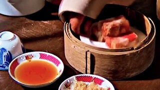 When Qianlong tried meat-flavored tea for the first time, he was called "Old Master," and when eatin