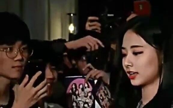 [TWICE] Tzuyu’s Beauty Has Frozen Time and Space