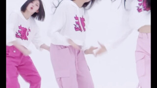 For personal use: ive Lee Rui's kitsch mirror