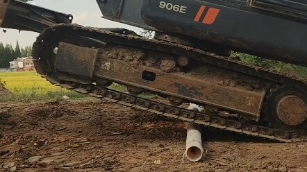 Excavator Operation Tips and Tricks