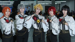 ssca milk climbing the stage—how can this group dance so perfectly in sync?