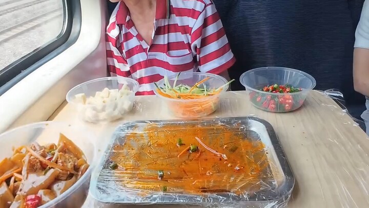คุณลุงสุดท้ายก็ยังคง...