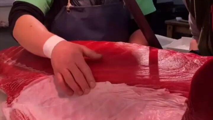 ตอนนี้ซาซิมิ ตอนนี้คุณทำไม่ได้!