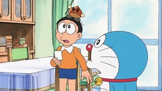 Nobita dùng hạt dẻ tiết kiệm để dành tiền đi du lịch Hawaii