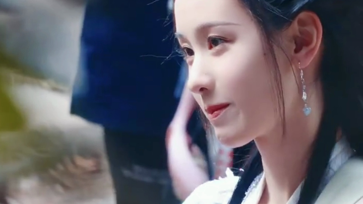 ครั้งแรกที่เจอคนจิ้นคู่พระนางหลัก กลับรู้สึกเหมือนต้องต่อสู้กับทุกคนในโลกด้วยความกล้าหาญโดดเดี่ยว ชว