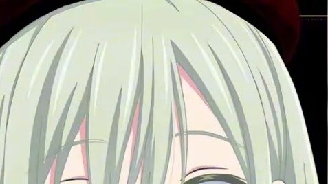 هل تجعل فتاة كوزير تلعب دور الحيوان الأليف وتزحف مثل الكلب؟ هل تنشر خبر وفاة عائلية أثناء التصوير ال