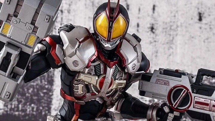 SẴN SÀNG! Bandai chính thức công bố chi tiết tiền phát hành của SIC Kamen Rider FAIZ!