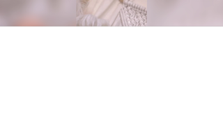 Nail đỏ cho da ngăm