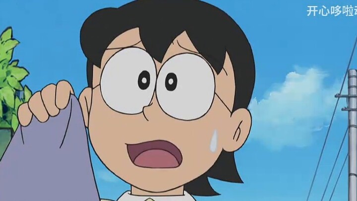 Doraemon: Okko's mother put on the superman ring to fight against evil, and almost killed the blue f