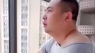 在家要疯的举个爪，嗯哼