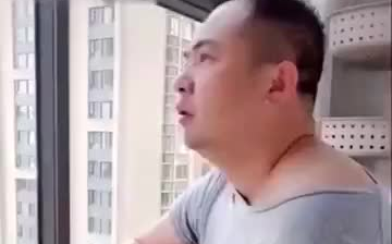 在家要疯的举个爪，嗯哼