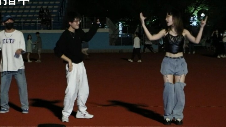 【Random Dance】ใครยังปัง ปัง ปัง ในปี 2022 อยู่บ้าง