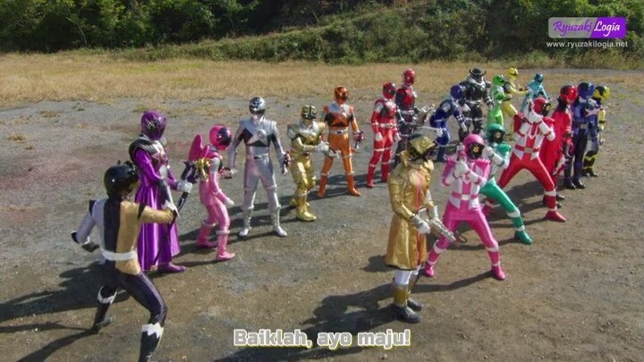 lupatranger-vs-kyuranger