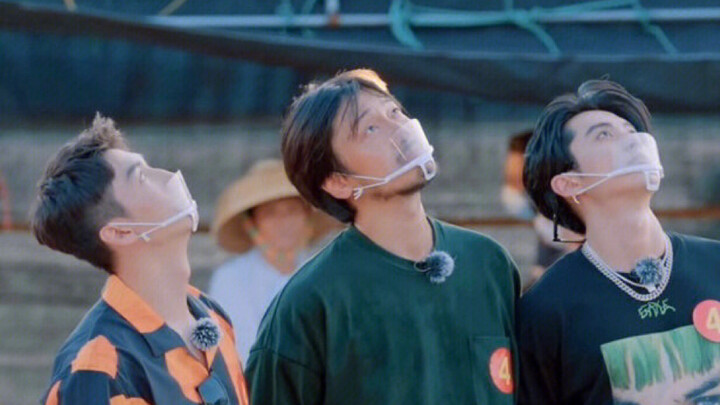 【Wang Hedi • Wang Chuanjun】“Sebenarnya kepribadian kalian berdua sangat bertolak belakang, kok bisa 