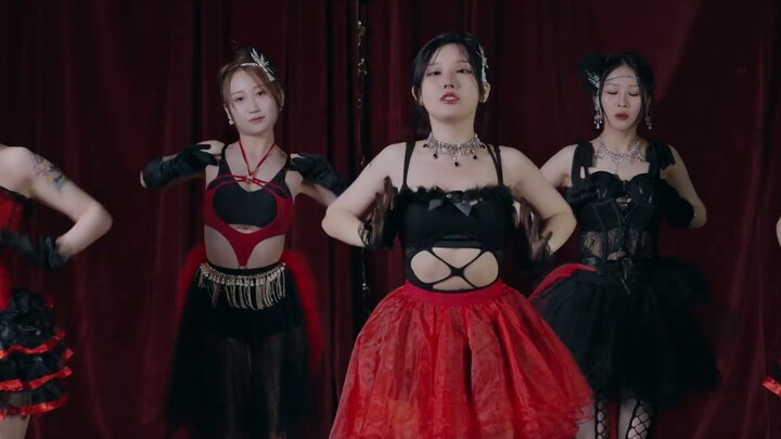 ฉันเกิดมาเปลือยเปล่าและนิสัยไม่ดีเพราะคุณ【(G)I-DLE Nxde】Red Dancer Super Restored Dance
