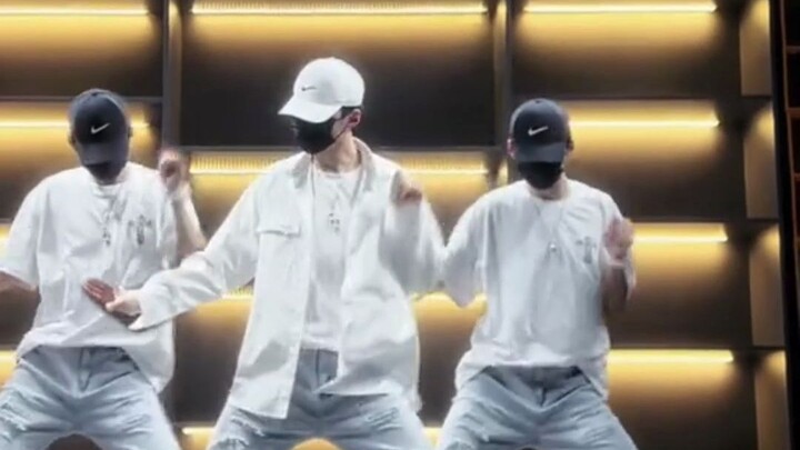 ฉันเพิ่งตื่นมาเต้น ตอนนี้ฉันรู้สึกขี้เกียจ~