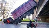 15 Extreme Dangerous Idiots Operator Truck, Car, Excavator Fail Compilation - Heavy Equipment Fails