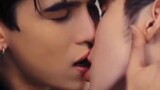 yi*kaundao 💋🔥🔥  kissing 😘 in naughty babe.
