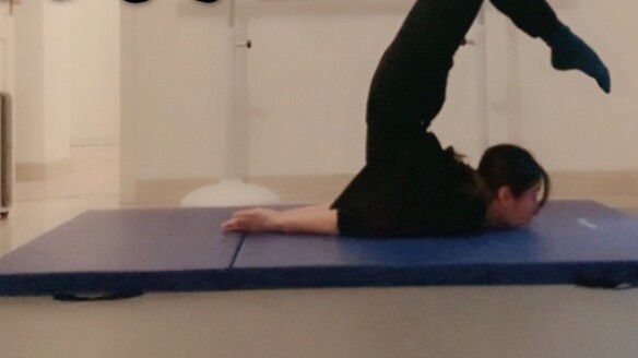 [Chest Handstand] How to do a chest handstand without using the waist & what to do if the waist is t