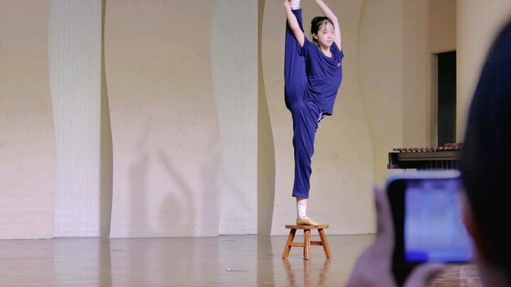 Tarian improvisasi murni siswa SMP tanpa MSG