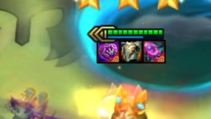 Apa ini? Kok semakin dipukul, darahnya malah tambah banyak?