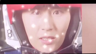[Ultraman Dyna's Tucao] My father and I ran away from marriage! The villain's mother is flying? What