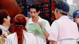 [ไฮไลท์ของ Wang Hedi และ Zhao Lusi hi6] ฉันไม่อยากบ่น แต่พวกเขาพูดภาษาเสฉวนต่อกันเท่านั้น
