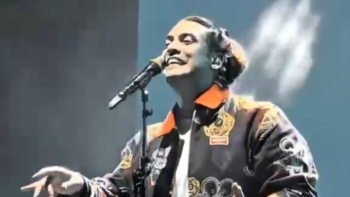 কলিজার টার্চ করা গান