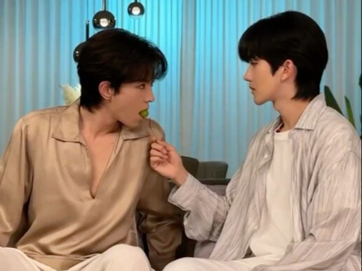 The full footage of the coveted green grape kiss｜The sound of water ah ah ah