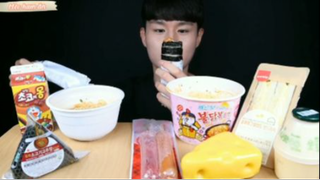 Các loại đồ ăn có trong cửa hàng tiện lợi phần 4 #mukbang