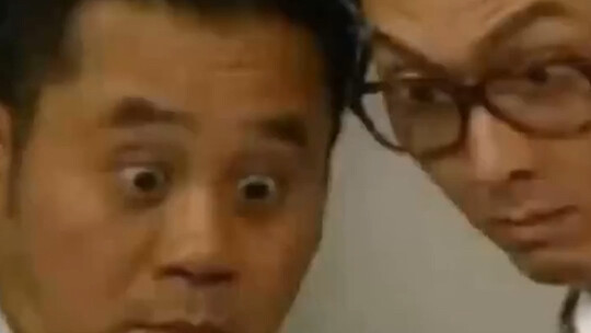 انتبه جيدًا، هذا الطالب الدولي استخدم كل الحيل للحصول على الدرجات!