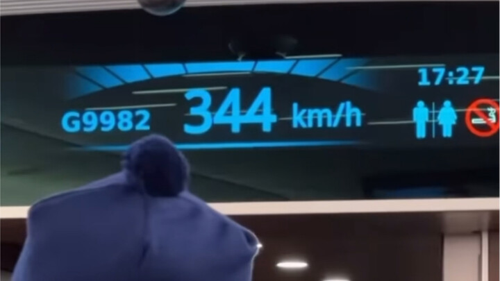 Tốc độ Trung Quốc | Vận động viên Mỹ di chuyển bằng tàu cao tốc đến lễ khai mạc Thế vận hội Mùa đông