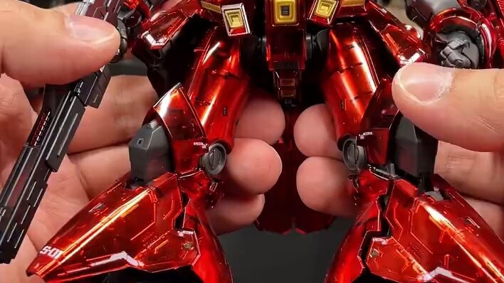 RG 1.000 nhân dân tệ trông như thế nào? RG Sazabi màu trong suốt mạ điện lõi cơ khí phiên bản cơ sở 