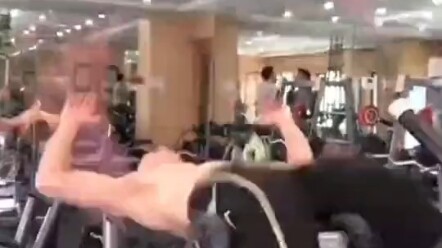 花开富贵请求添加你为好友[害羞]