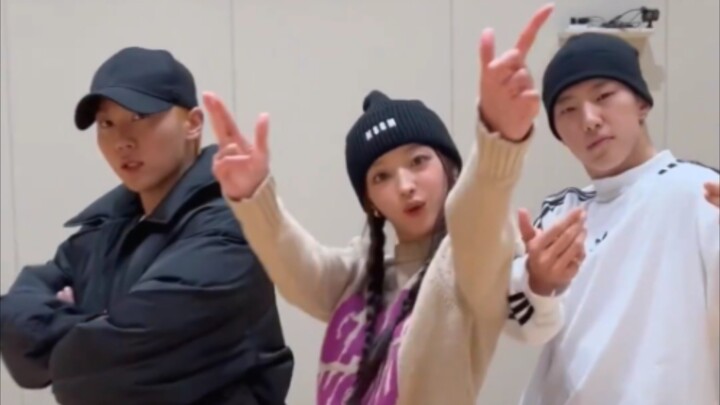 【การรวมตัวในฝัน】YooA × ฟูเซ็งกวาน × ควอนซุนยอง ท้าทายเต้นเพลง Selfish