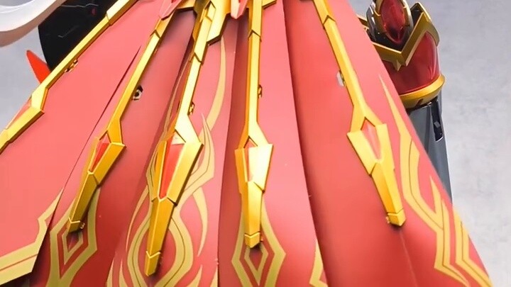 [Màn hình phun] Bandai Digimon FRS Crimson Knightmon