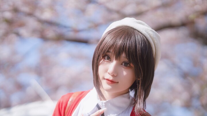 【cos】Mei Kato Megumi meets the heroine who walked out of the comics under the cherry trees on the st