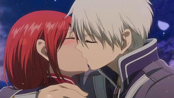 AMV-anime scene kiss 💋 - {kiss me E.T.}
